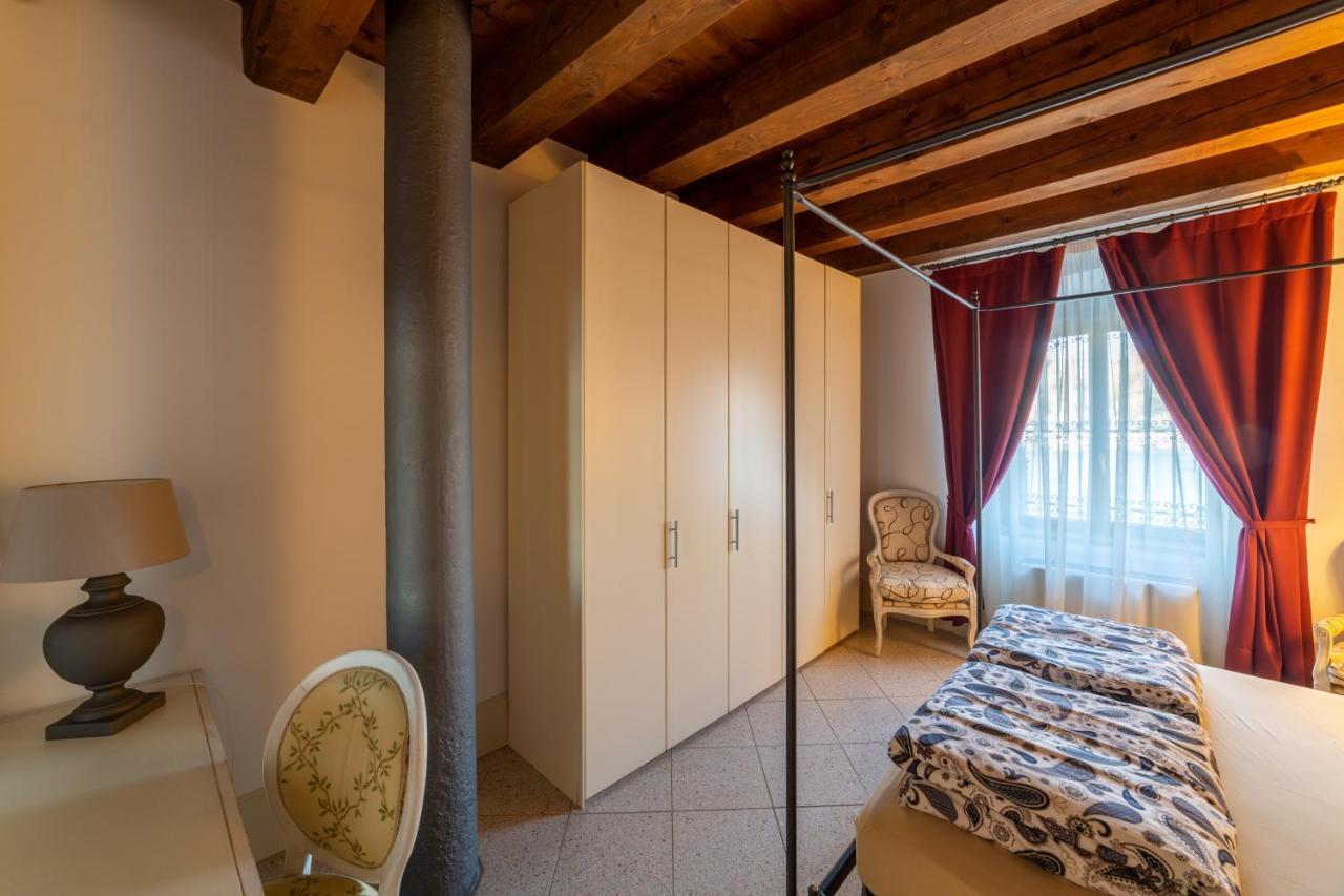 Youatmolino Canal View Apartment Veneţia Exterior foto